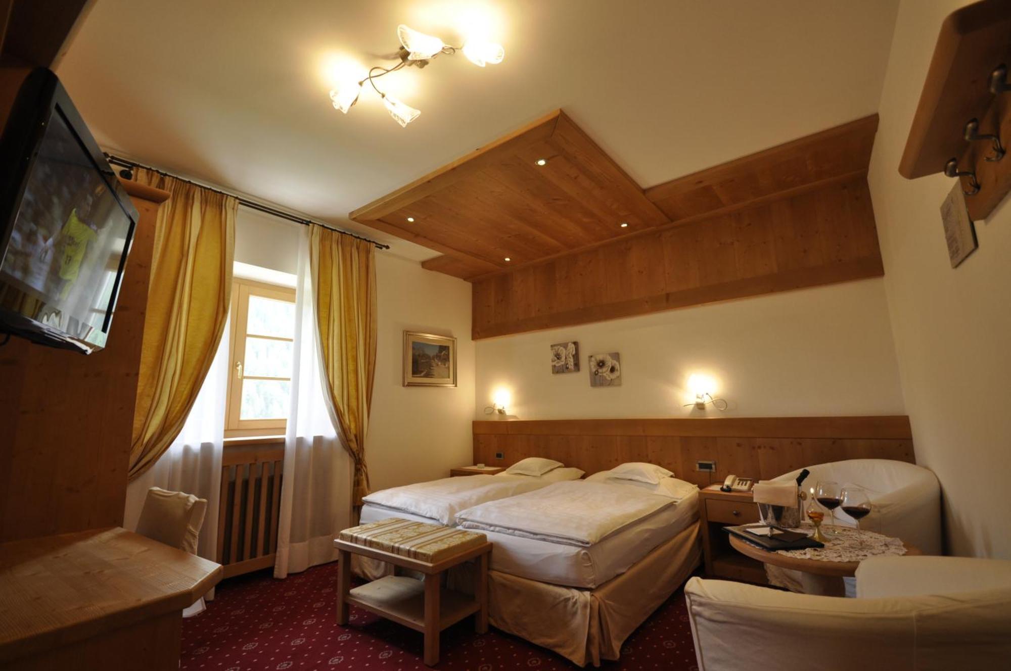 Hotel Al Forte Arabba Zewnętrze zdjęcie